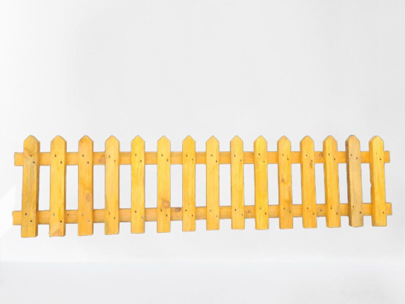 6FT x 1FT  1830x450mm POINTED PICKET FENCE 